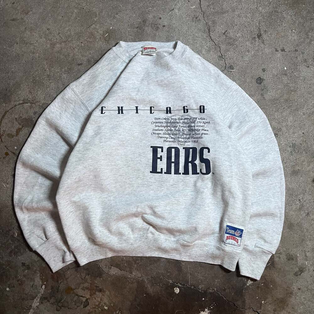 Vintage 90s Nutmeg Mills Chicago Bears NFL Crewneck Sweatshirt Medium